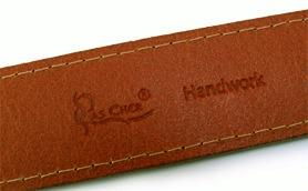 訂做寵物繩帶與皮具產(chǎn)品 真皮、烙印、時尚定制全攻略