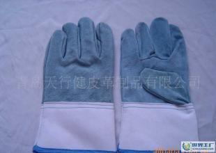 堅固屏障 勞保手套在電焊防護中的關(guān)鍵作用與選購指南